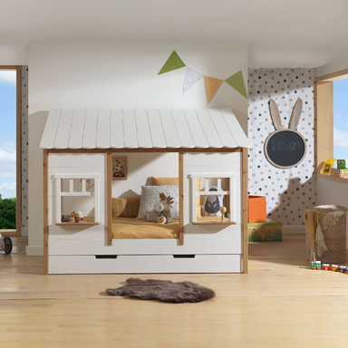 Montessori-inspiriert: Minimalistische Deko mit Funktion