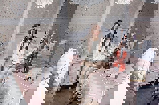 Nachttisch Romantic 3