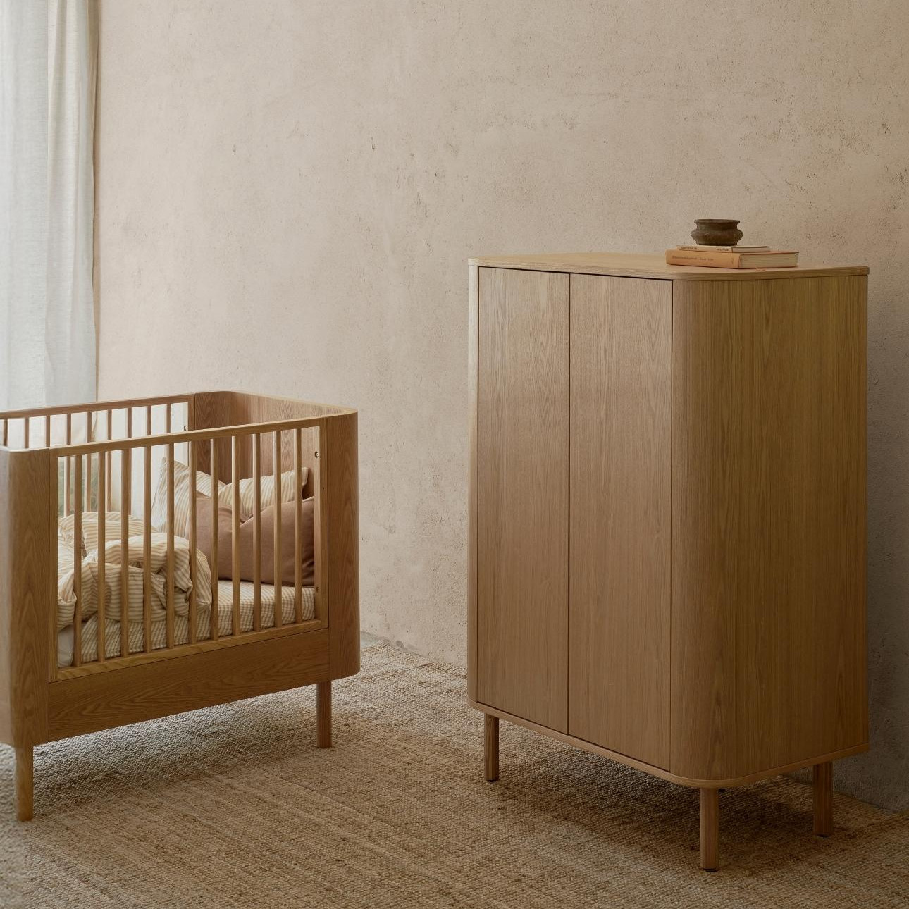 Kleiderschrank Yume Flache Türen 2-türig #2