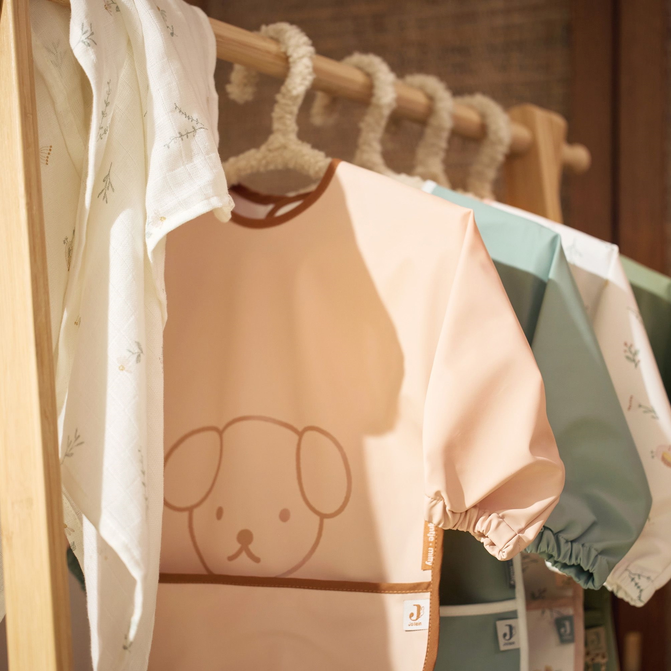 Lätzchen mit Ärmeln von Jollein Grün, Miffy #2