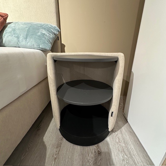 Nachttisch Femira #2