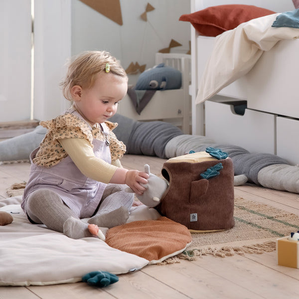 Aktivitätsspielzeug Versteckspiel Baumstumpf #2