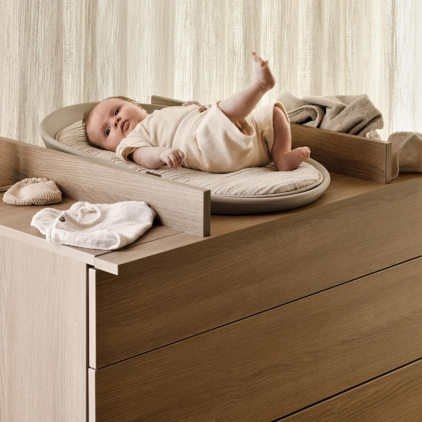 Babyzimmer Flow Set 3-teilig (2-türig) Honey Ash 9