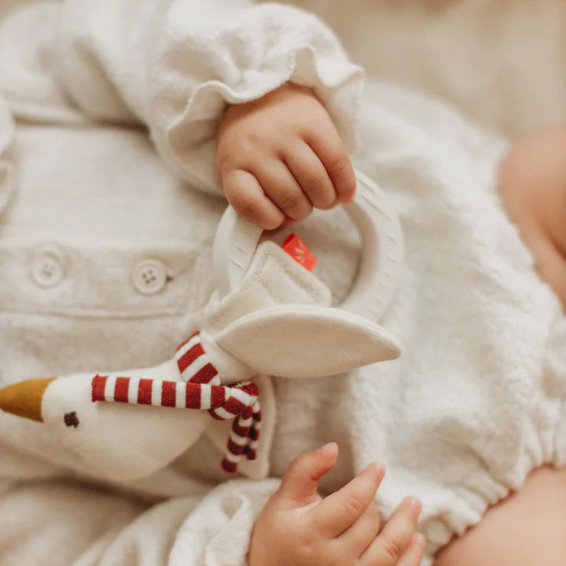 Beissring Gans mit Rassel 3