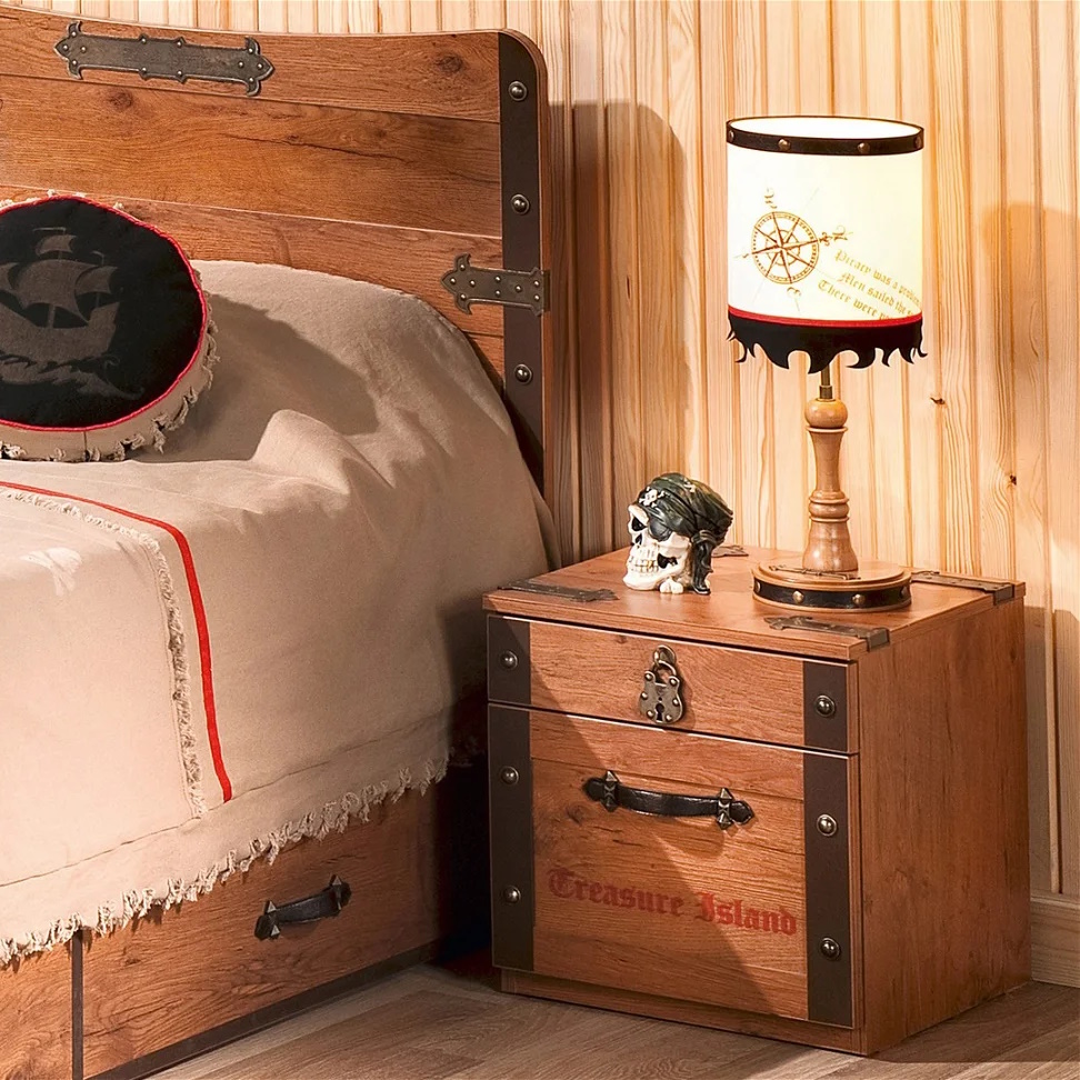 Nachttisch Pirate #2