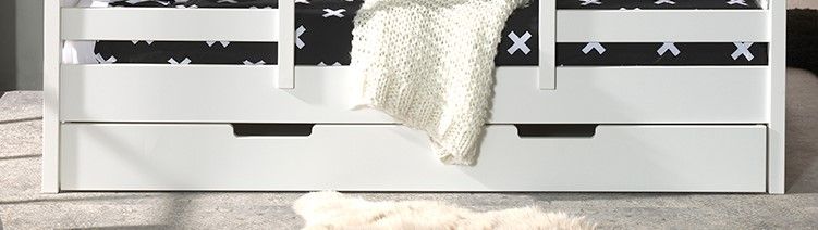 Hausbett mit Dach Kiefer inkl. Ausziehkasten 9