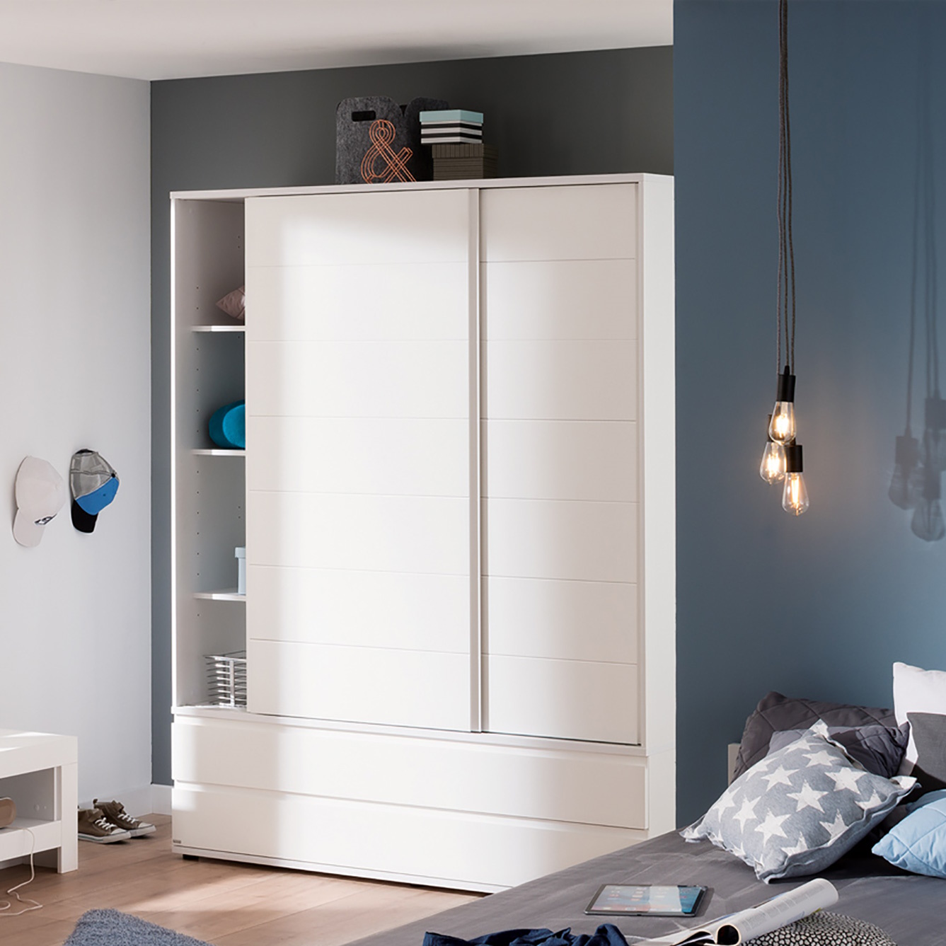 Kleiderschrank Fiona mit Schiebetür, Breit 2