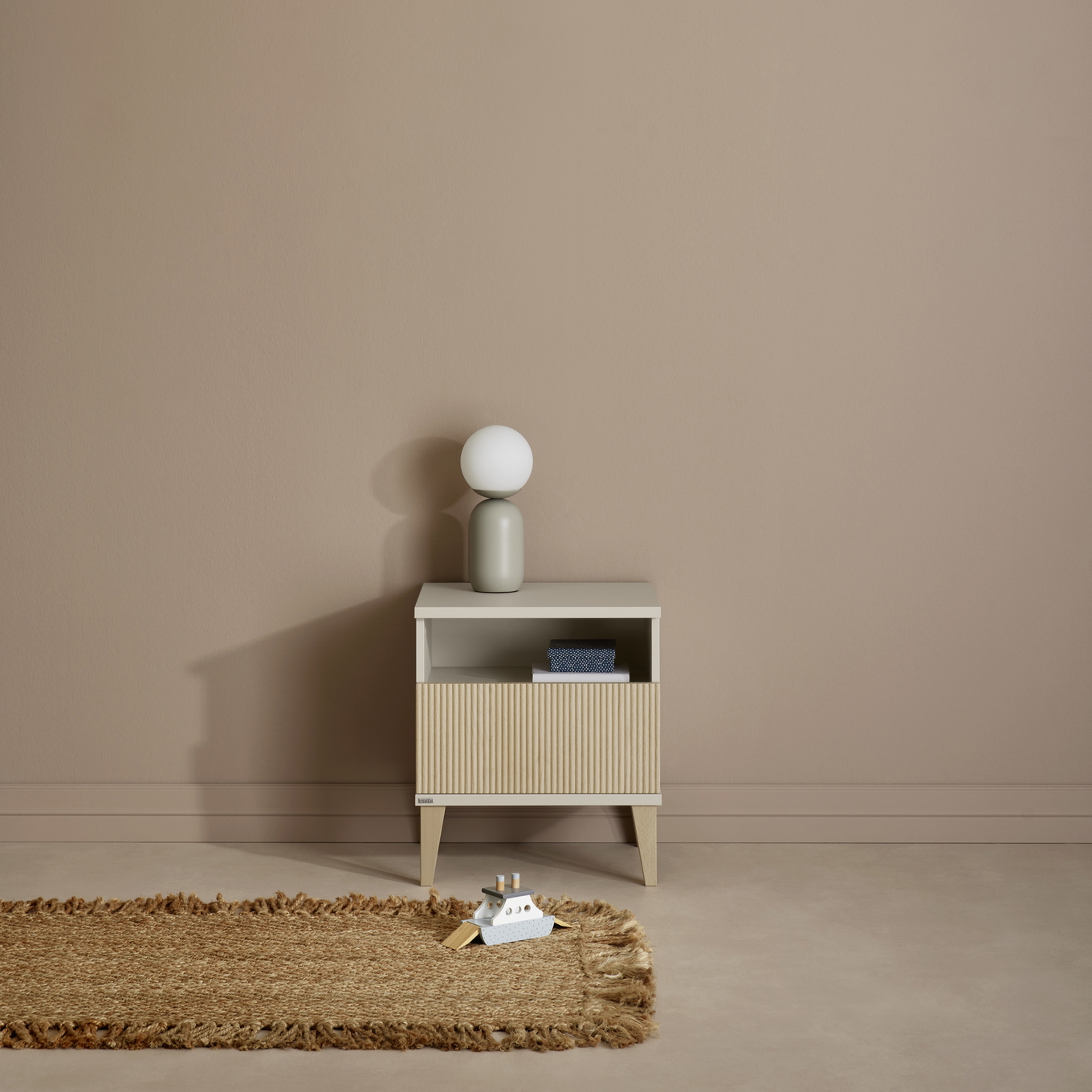 Nachttisch Jonte #2