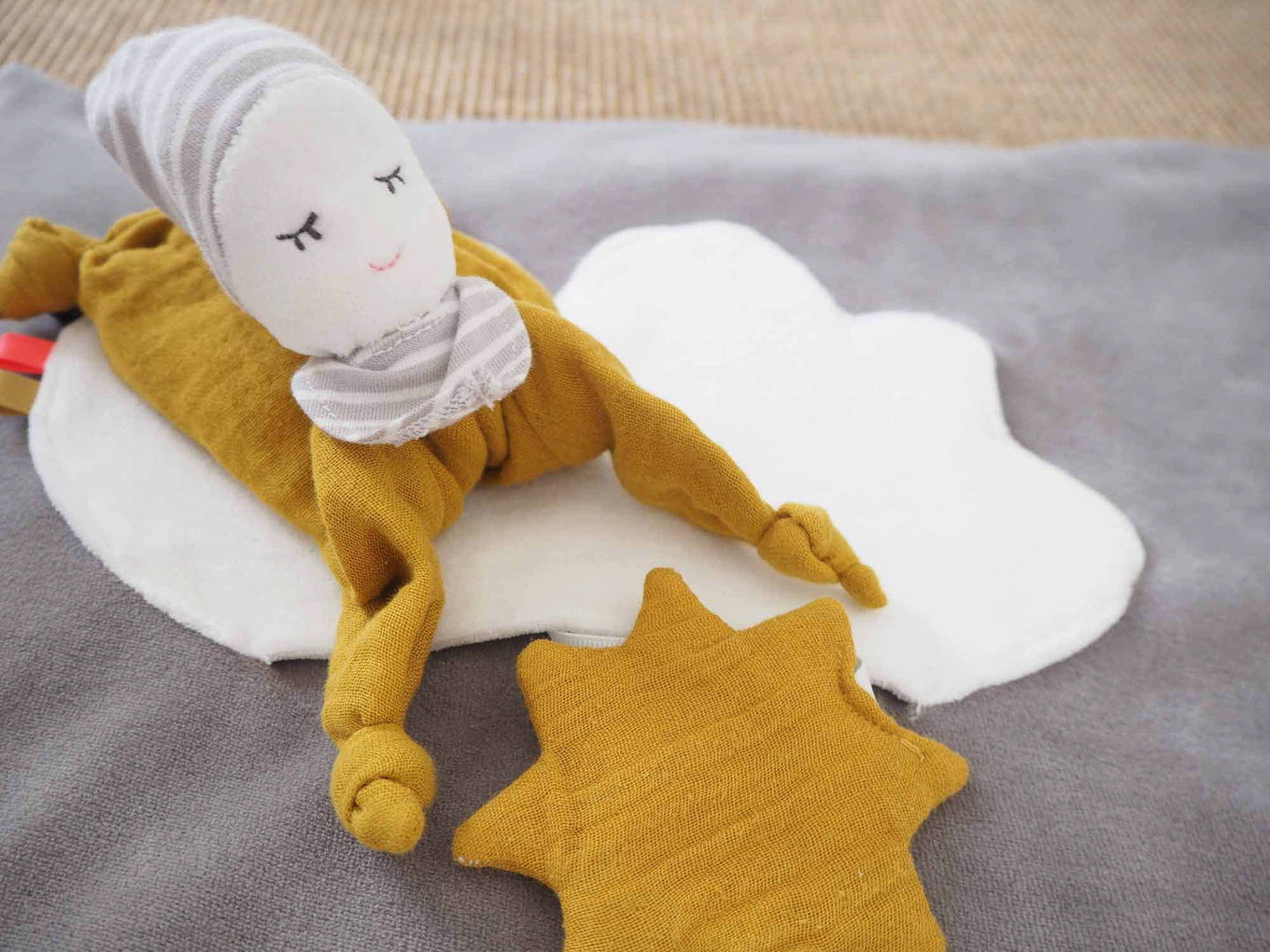 Baby Puppe Mustard 4