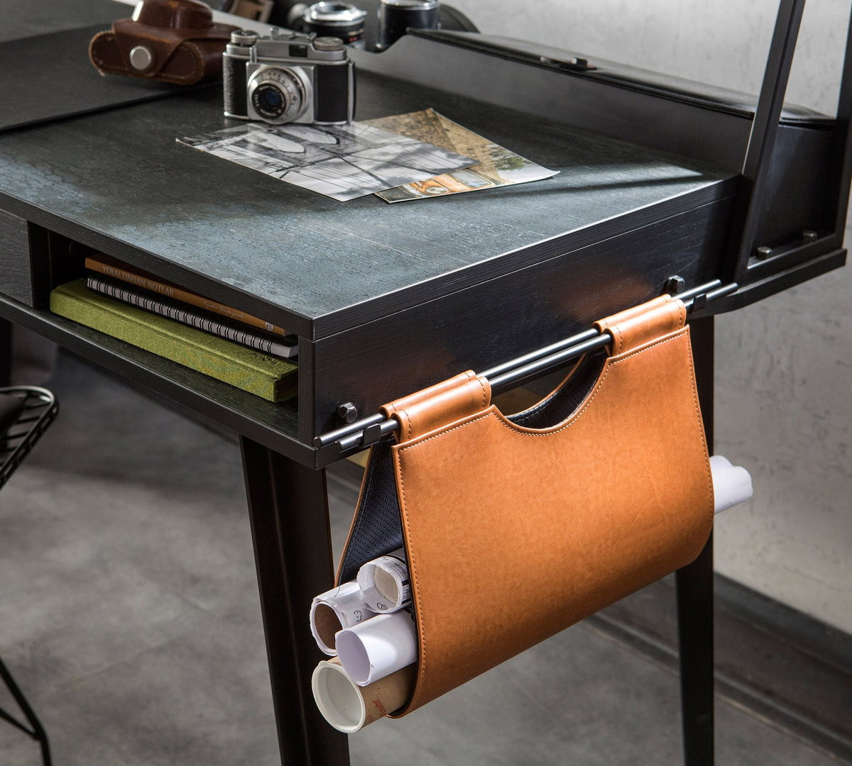 Schreibtisch Dark Metal 5