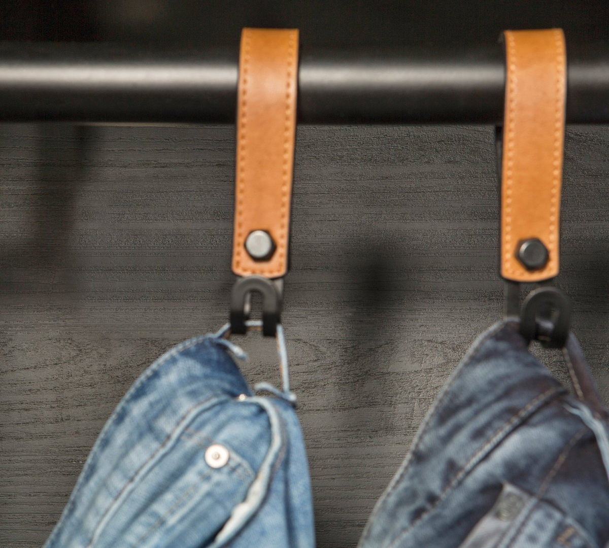 Kleiderschrank Dark Metal mit Schiebetür 4