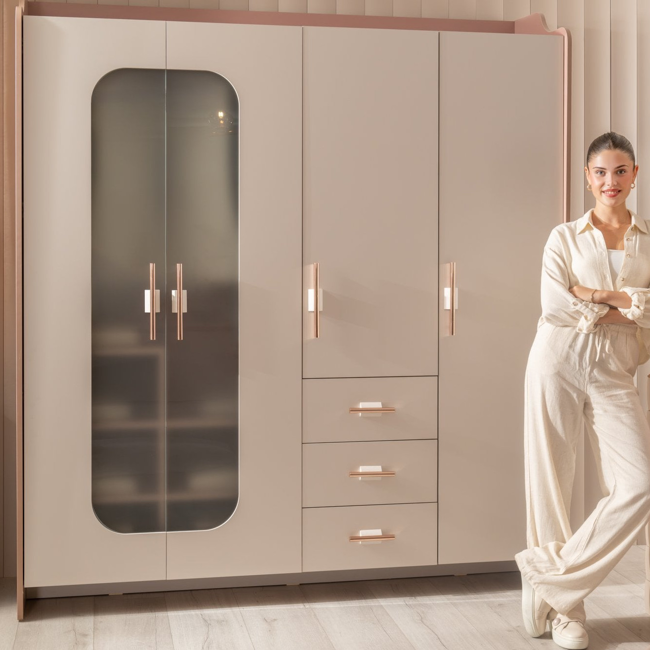 Kleiderschrank Estella 4-türig 3