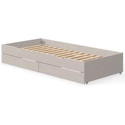 Ausziehkasten und Gästebetten