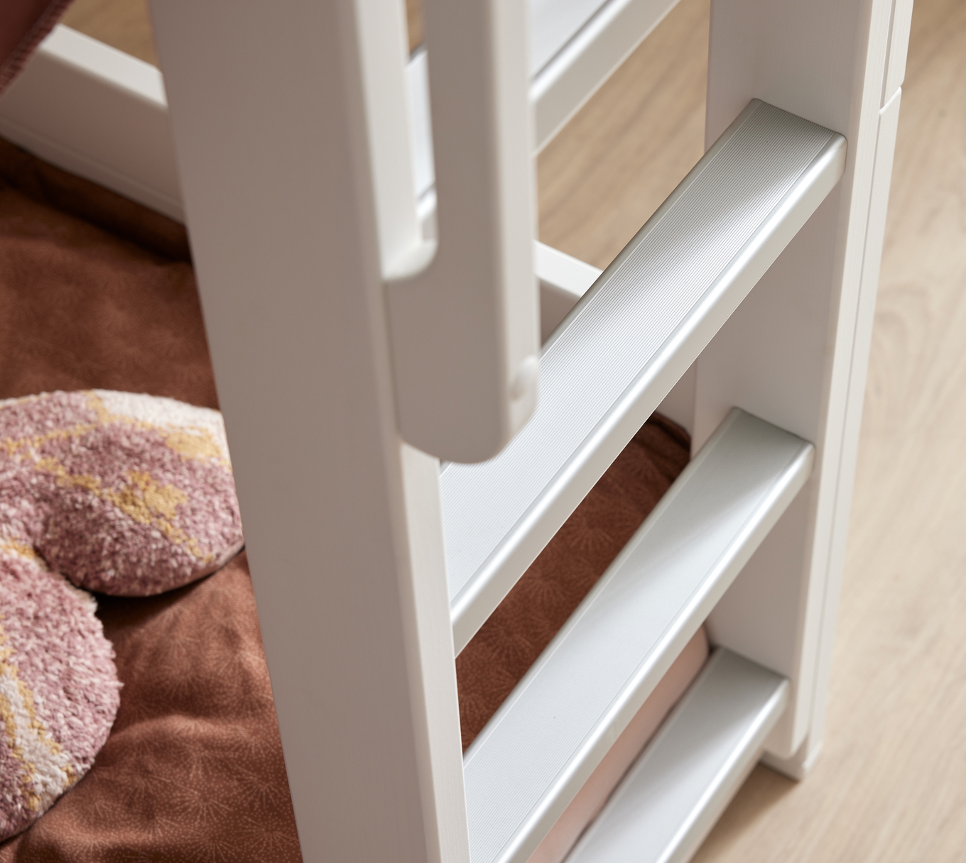 Niedriges Etagenbett Lifetime Rollrost, Weiss 3