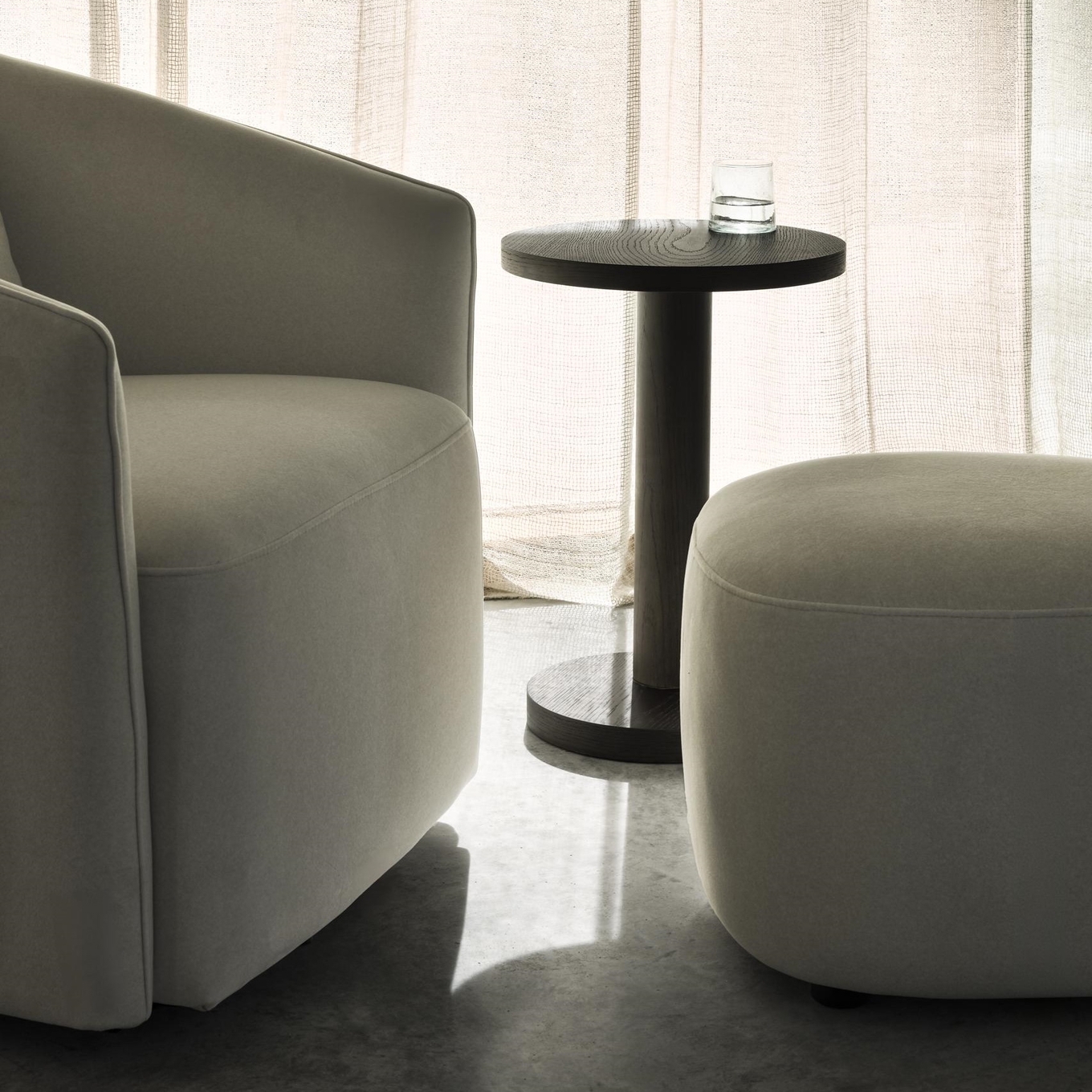 Hocker Gomi Mohair Beige 3