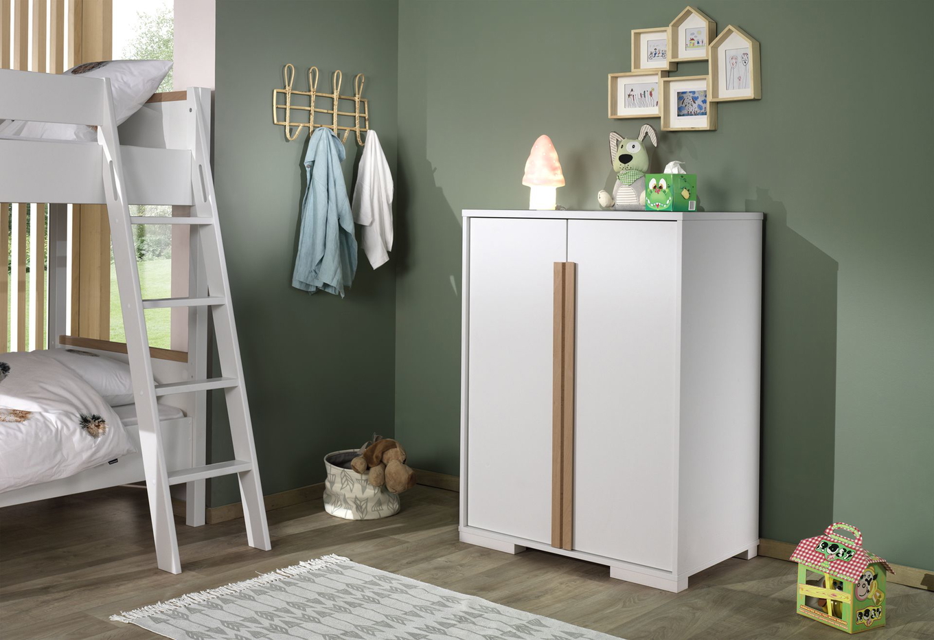 Schrank London Weiss 4