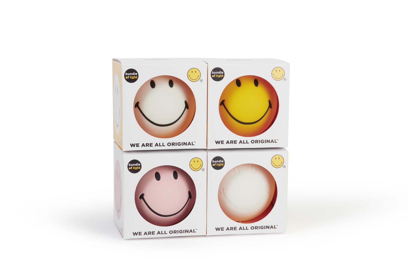 Bundle Of Light Mr Maria Smiley Weiss 4