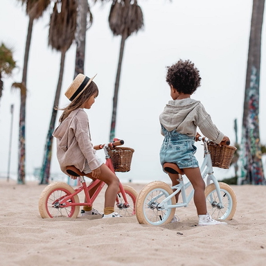 Lauf-Fahrrad fördert sicheren Wechsel auf normales Fahrrad