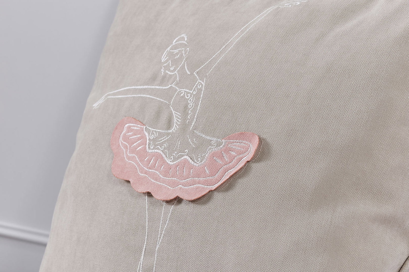 Dekokissen Ballerina Dance Grau 4