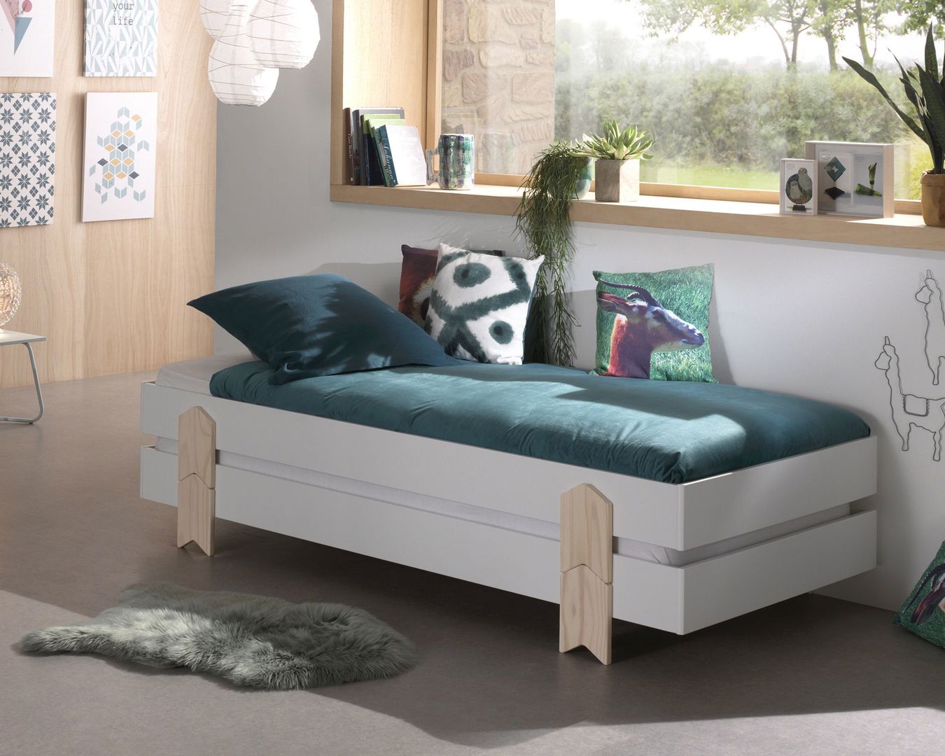 Bett Modulo Weiss, Arrow 3