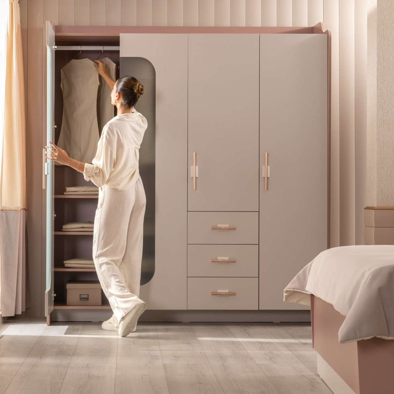 Kleiderschrank Estella 4-türig #2