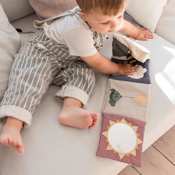 Aktivitätsbuch World of Sebra #2