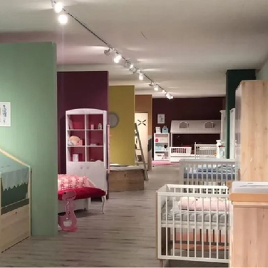 Landesweit Grösste Aussellungsfläche für Kindermöbel