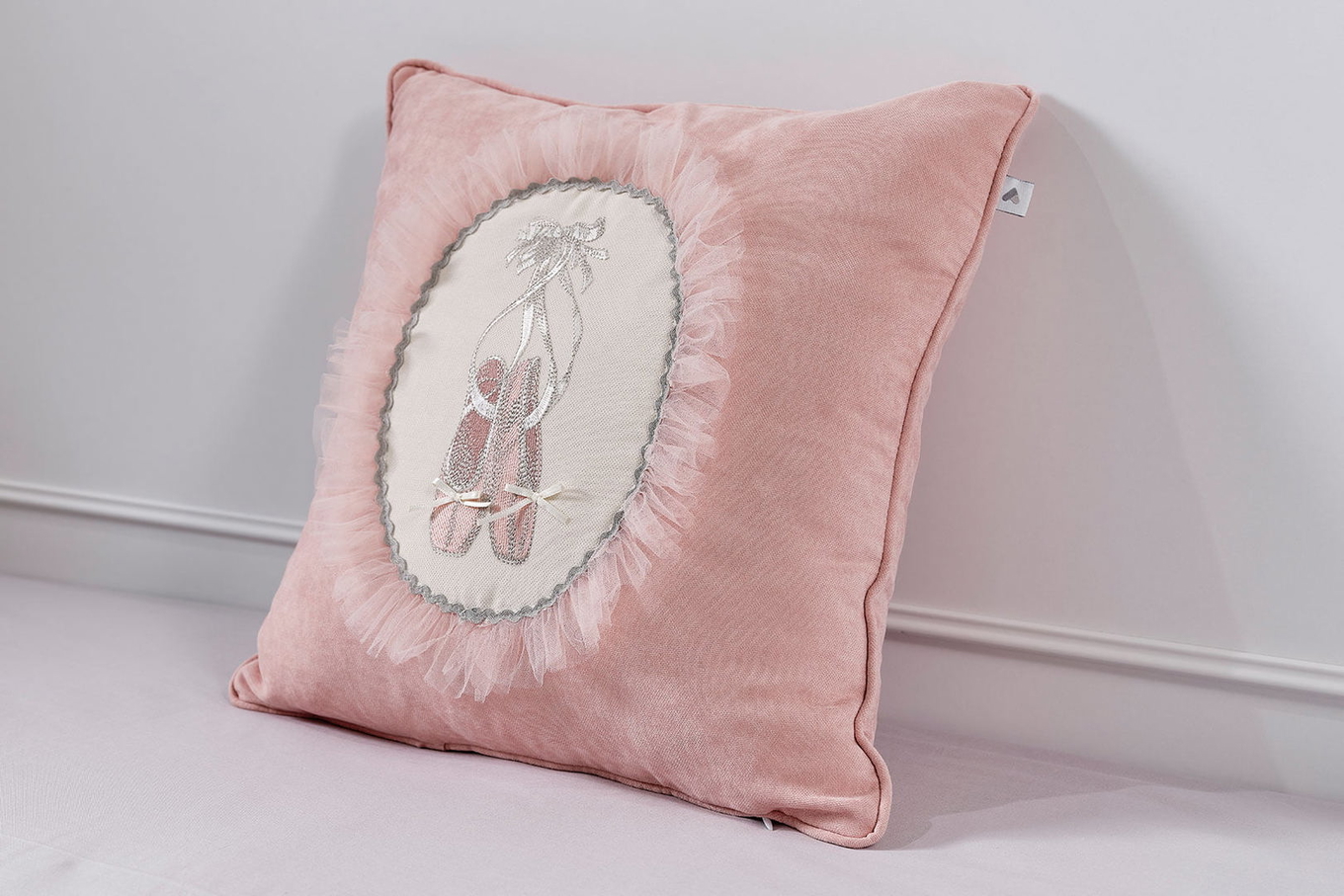 Dekokissen Ballerina Shoes 3