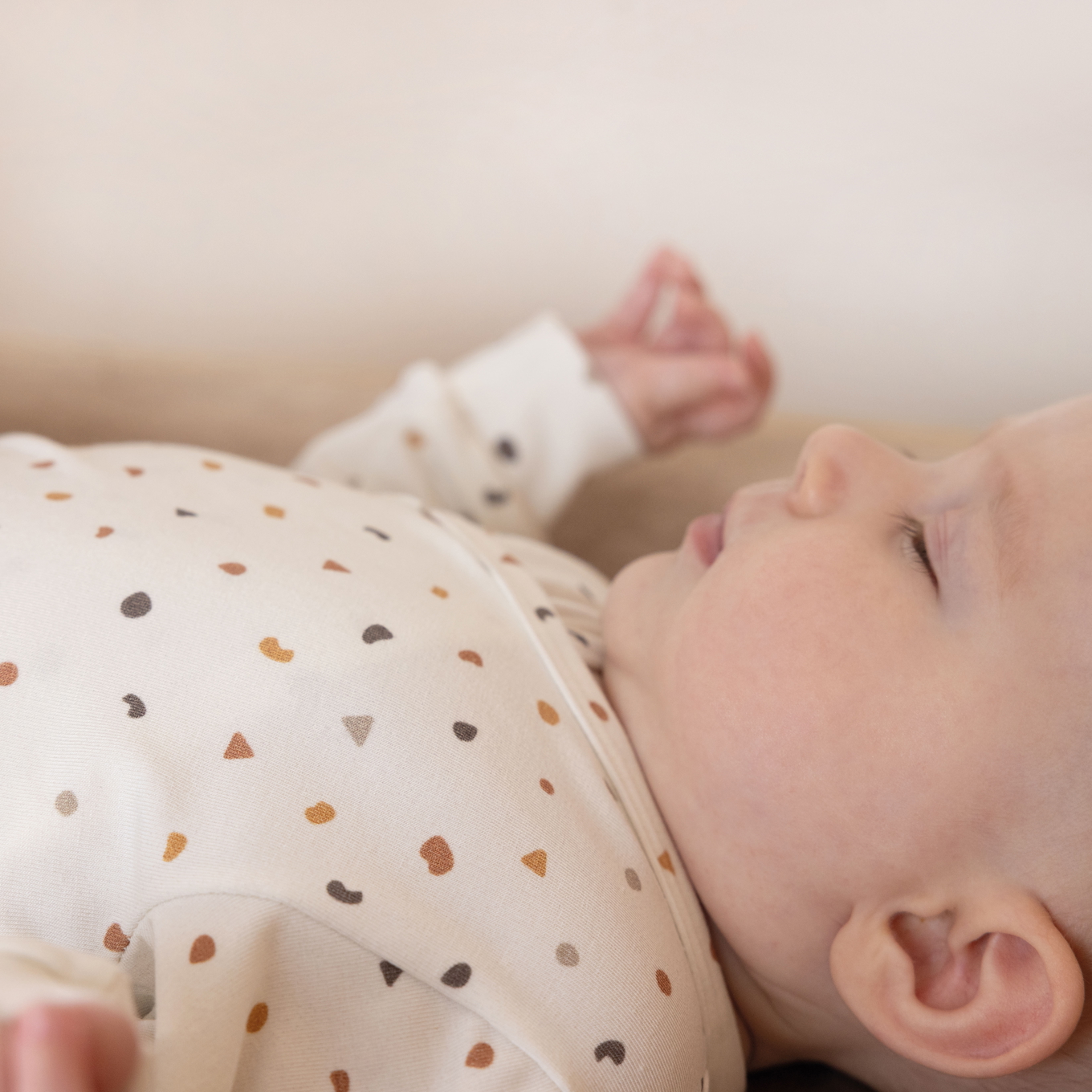 Wickelbody Langarm Confetti Mix 74 4