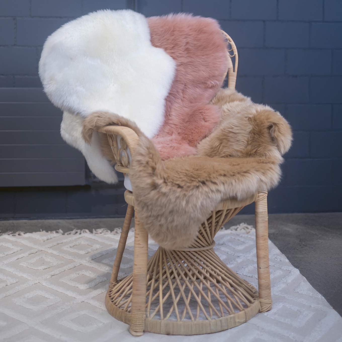 Lammfell ungeschoren weiss 3