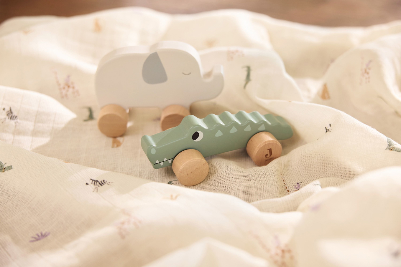 Holzelefant auf Rädern Jungle Jambo 3