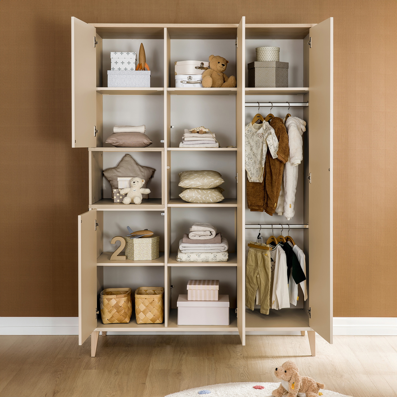 Kleiderschrank Mila & Ben 4-türig #2