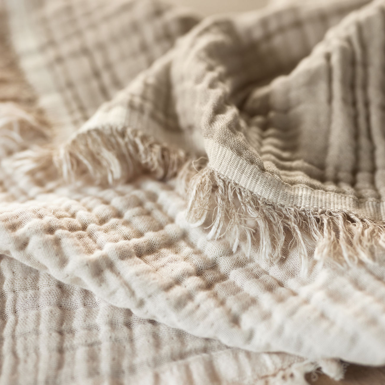 Decke Fringe Olive #2