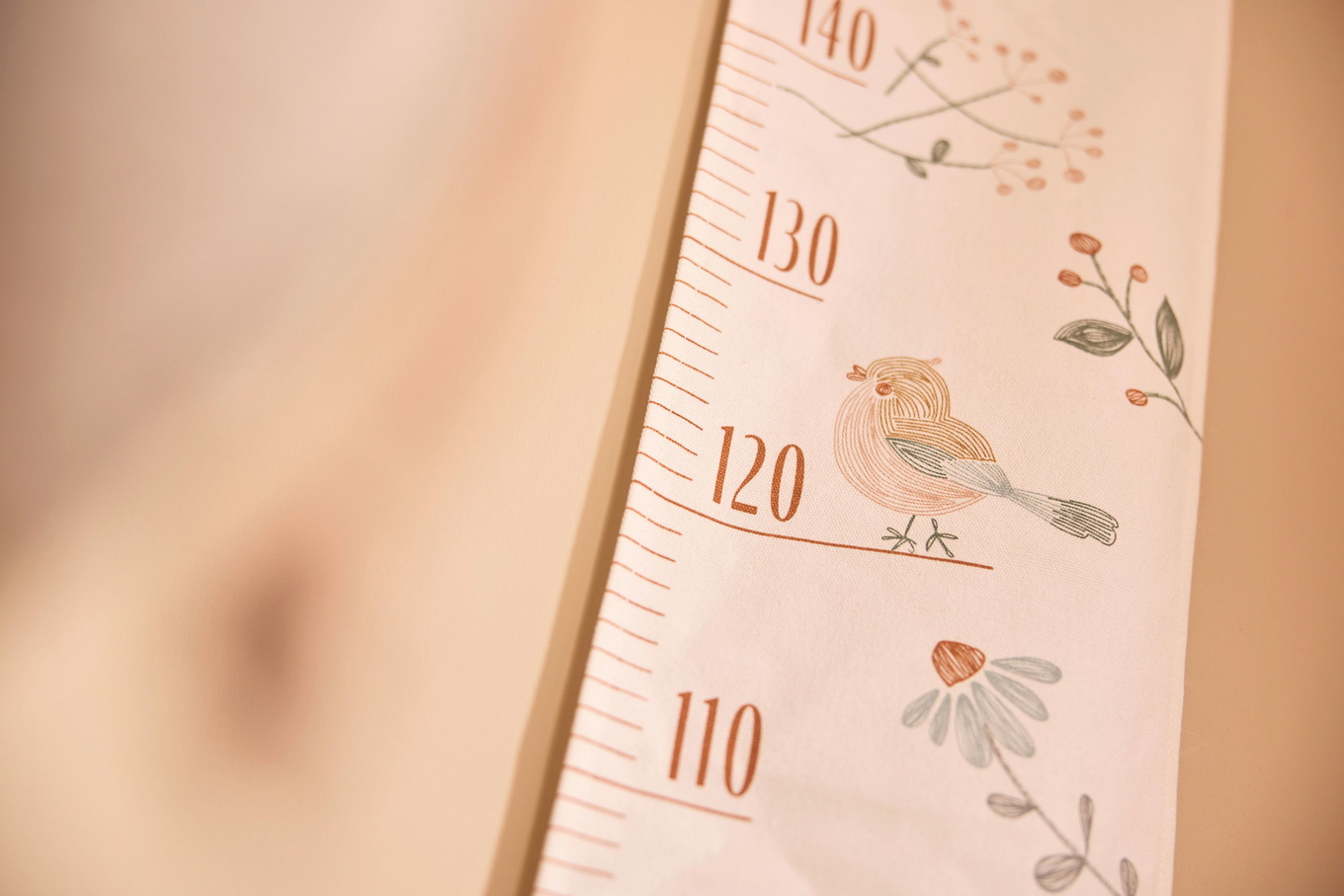 Messlatte Lovely Birds 3