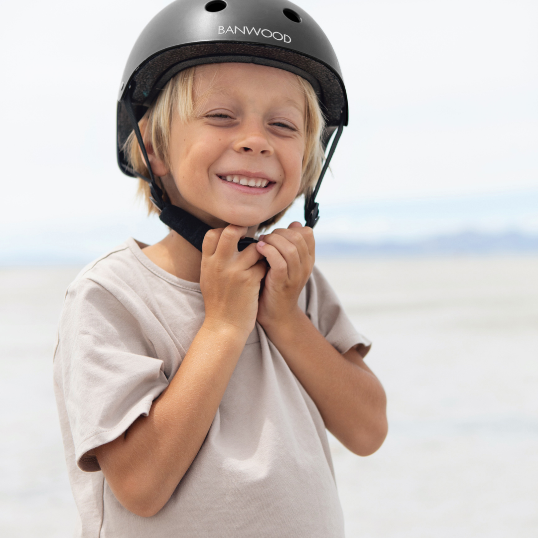 Klassischer Helm Schwarz 50-54 cm #2