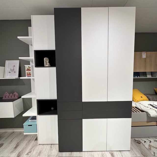 Kleiderschrank Chrome 4