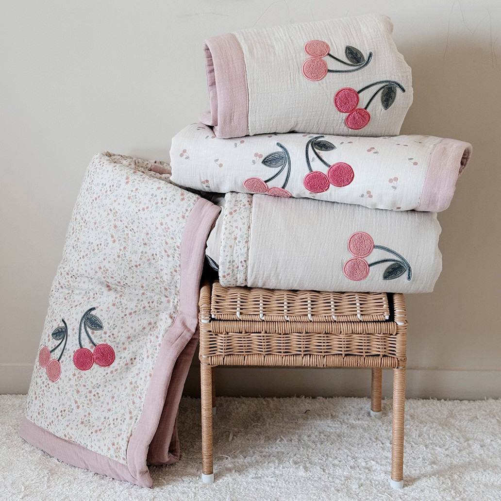 Babydecke Nova Cherry Print 5