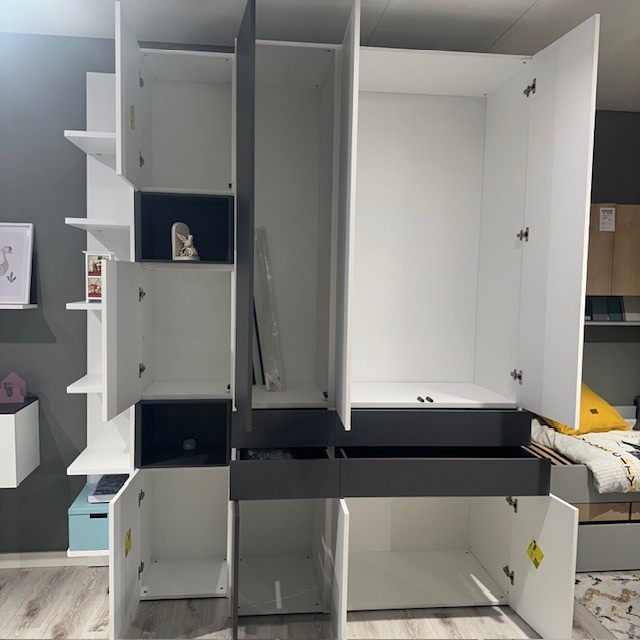 Kleiderschrank Chrome #2