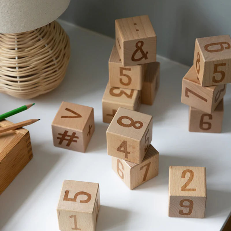Zahlenblöcke aus Holz 3
