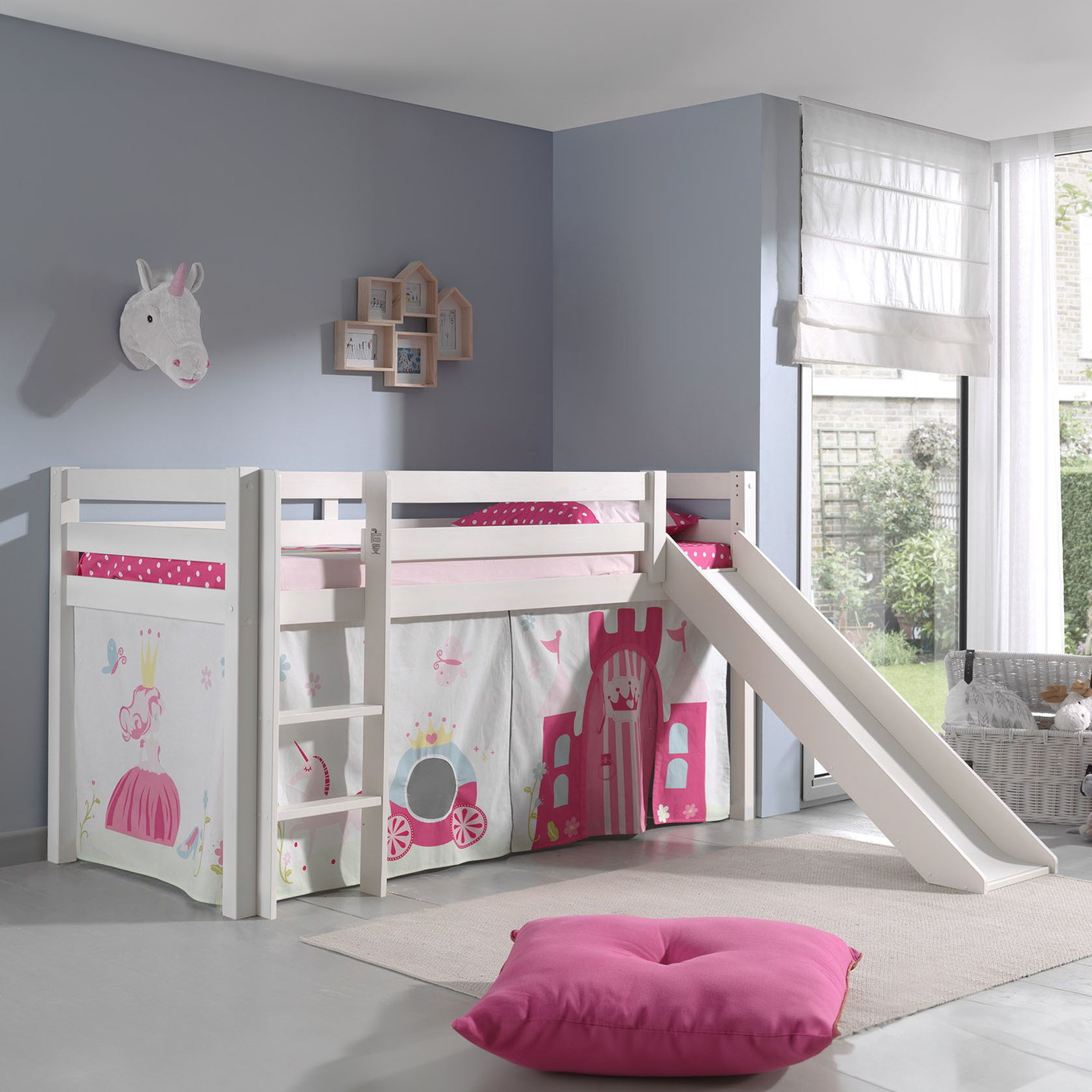 Halbhohes Bett Princess mit Rutsche Weiss, mit Spielvorhang 2