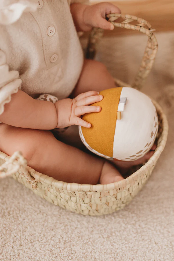 Rasselball Giraffe 2