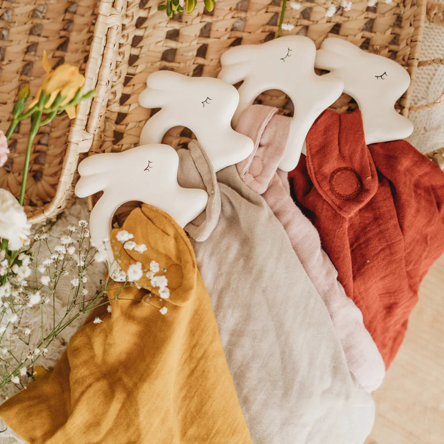 Beissring Hase mit Schmusetuch 2