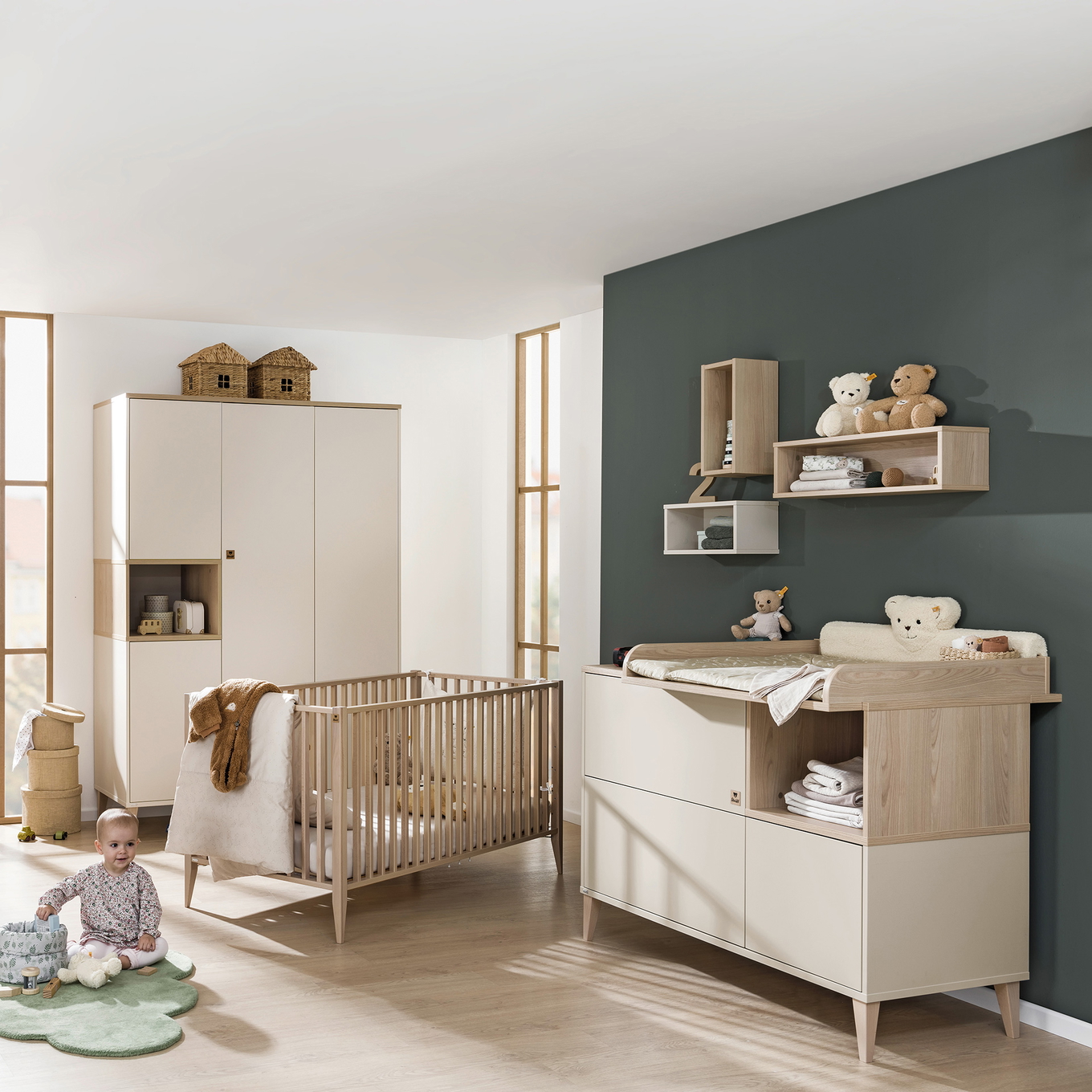 Kleiderschrank Mila & Ben 4-türig 3