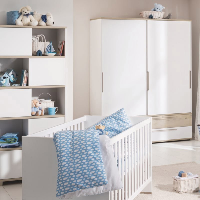 Kleiderschrank Carlo mit Schiebetüren Front Fichte 5