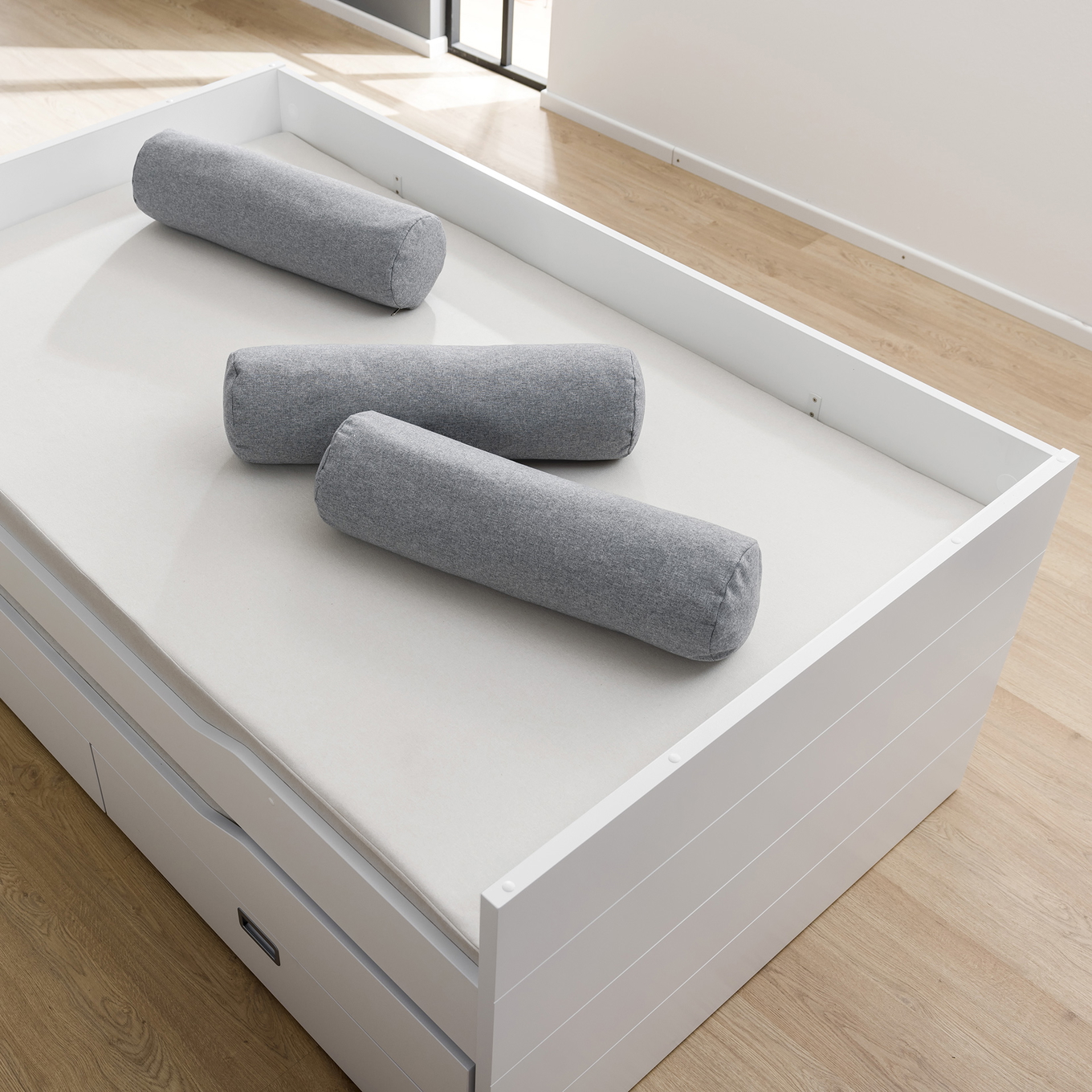 Kissenrolle aus Mikrofaser Steingrau