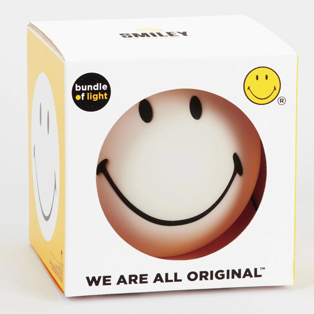 Bundle Of Light Mr Maria Smiley Weiss 2