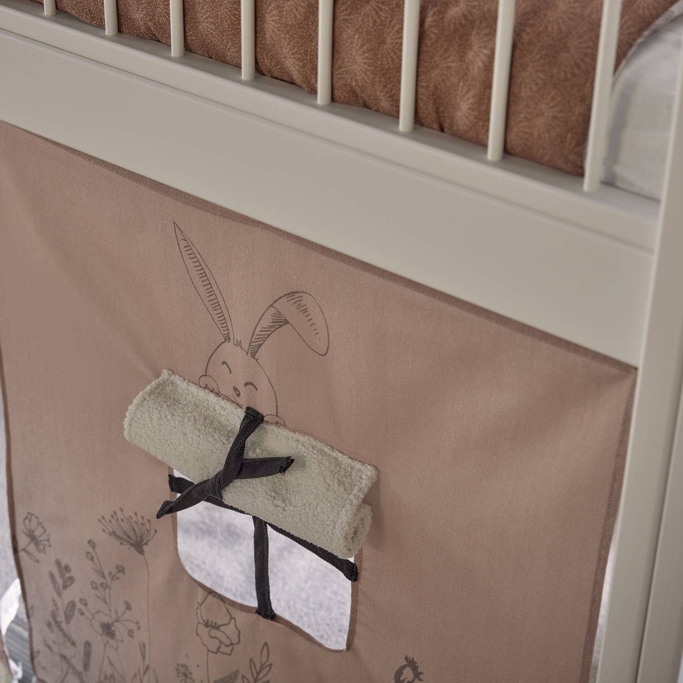 Spielvorhang Happy Rabbit 4