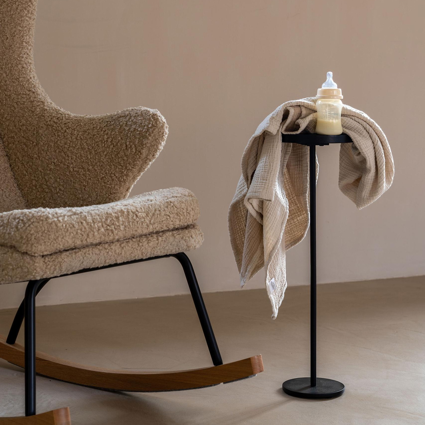 Beistelltisch für Stillstuhl 2