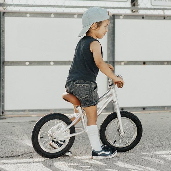 Laufrad First GO! Chrome 3