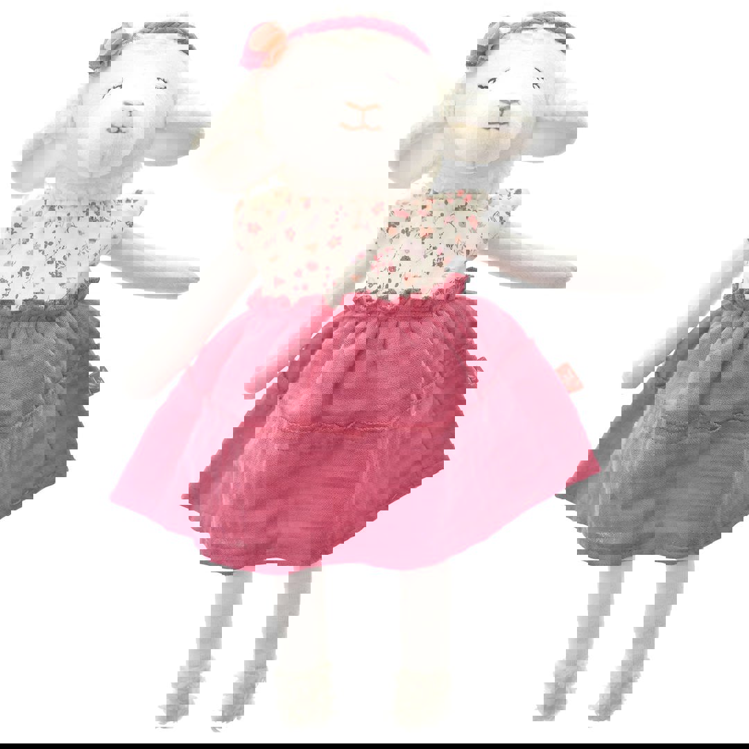 Grosse Puppe Lämmchen 1